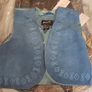 Assortment of katch me vest